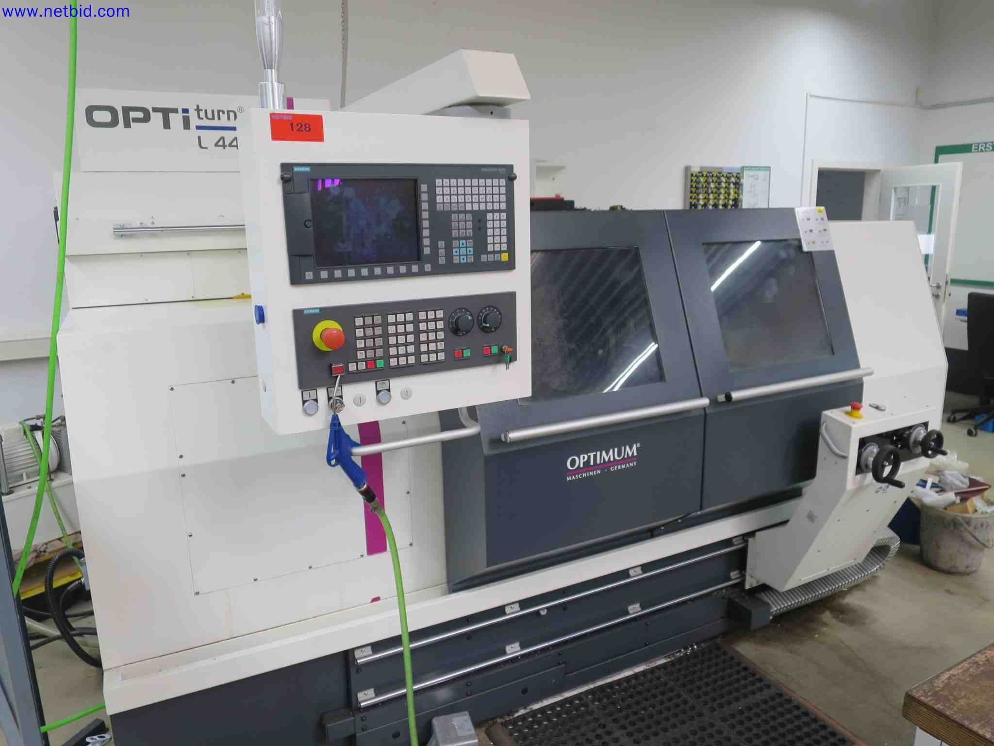 CNC-Drehmaschine Optimum Optiturn L440